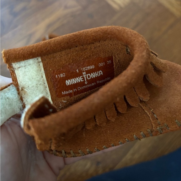 Minnetonka Velcro Back Flap Bootie - Picture 5 of 5